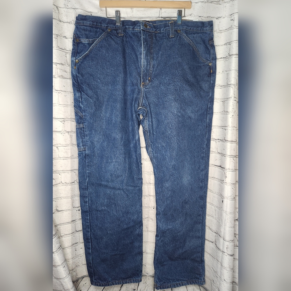 Diamond Gusset Flannel Lined Carpenter Jean Size 42x32‎